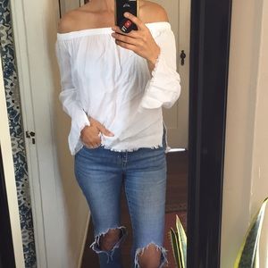 NWT Bella Dahl Long Sleeve Frayed off Shoulder Top